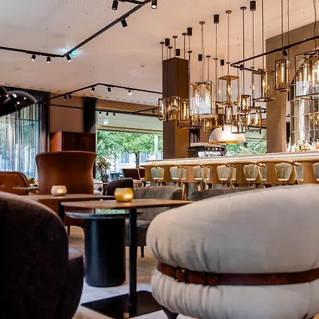 Hotel One